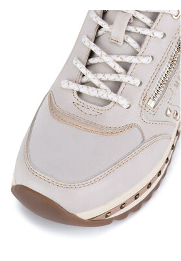 Mustang Sneakersy 1347-310 Beżowy. Kolor: beżowy. Materiał: materiał