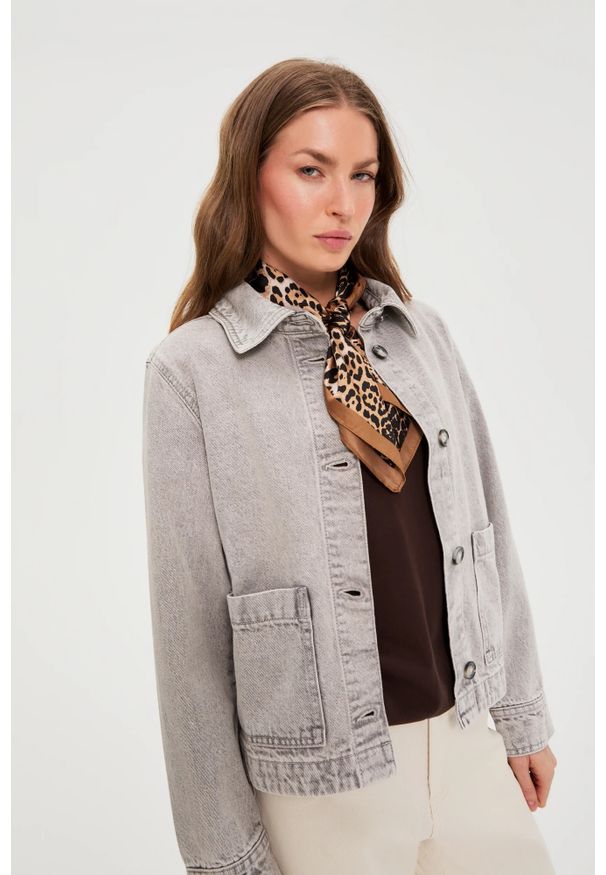 MOODO - Apaszka w panterkę brązowa. Kolor: brązowy. Materiał: poliester. Wzór: motyw zwierzęcy