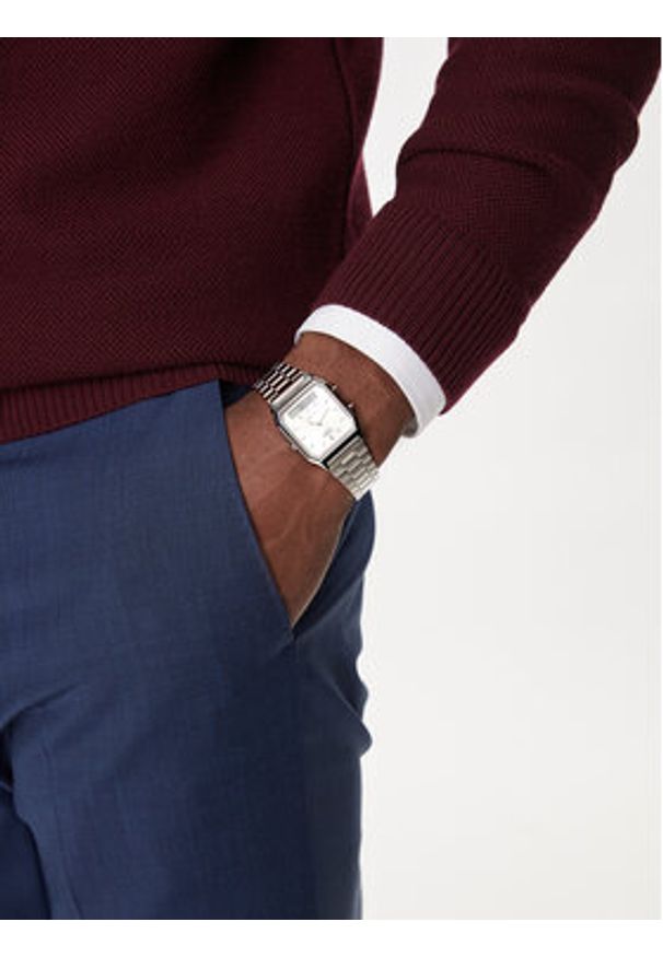 Casio Zegarek AQ-230A-7DMQYES Srebrny. Kolor: srebrny