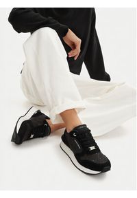 Guess Jeans Sneakersy CWBEO-K250087 Czarny. Kolor: czarny. Materiał: materiał #5