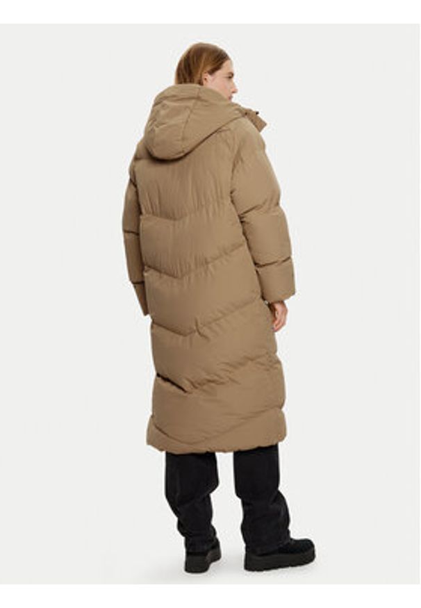 BRUNOTTI - Brunotti Kurtka zimowa Bigsury 2422180102 Beżowy Regular Fit. Kolor: beżowy. Materiał: syntetyk. Sezon: zima