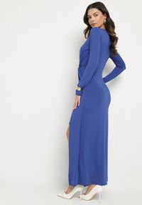 Born2be - Niebieska Sukienka z Efektownym Marszczeniem i Rozcięciem z Wiskozą Kliheria. Okazja: na co dzień. Kolor: niebieski. Materiał: wiskoza. Długość rękawa: długi rękaw. Styl: klasyczny, casual, elegancki #7