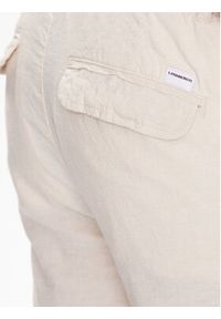 Lindbergh Spodnie materiałowe 30-008003 Beżowy Tapered Fit. Kolor: beżowy. Materiał: bawełna