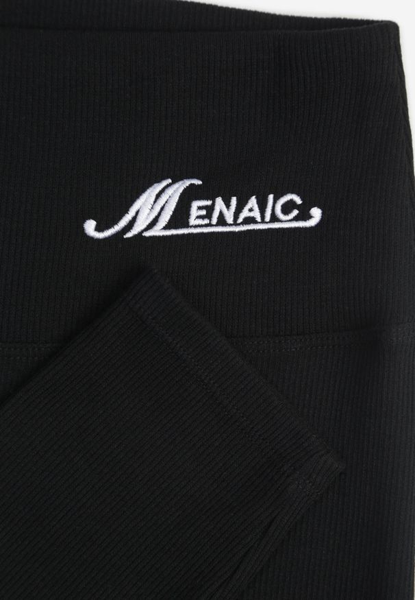 Renee - Czarne Prążkowane Legginsy High Waist z Haftowanym Napisem z Boku Eunedeia. Okazja: na co dzień. Stan: podwyższony. Kolor: czarny. Materiał: prążkowany. Długość: krótkie. Wzór: napisy, haft. Styl: elegancki, casual
