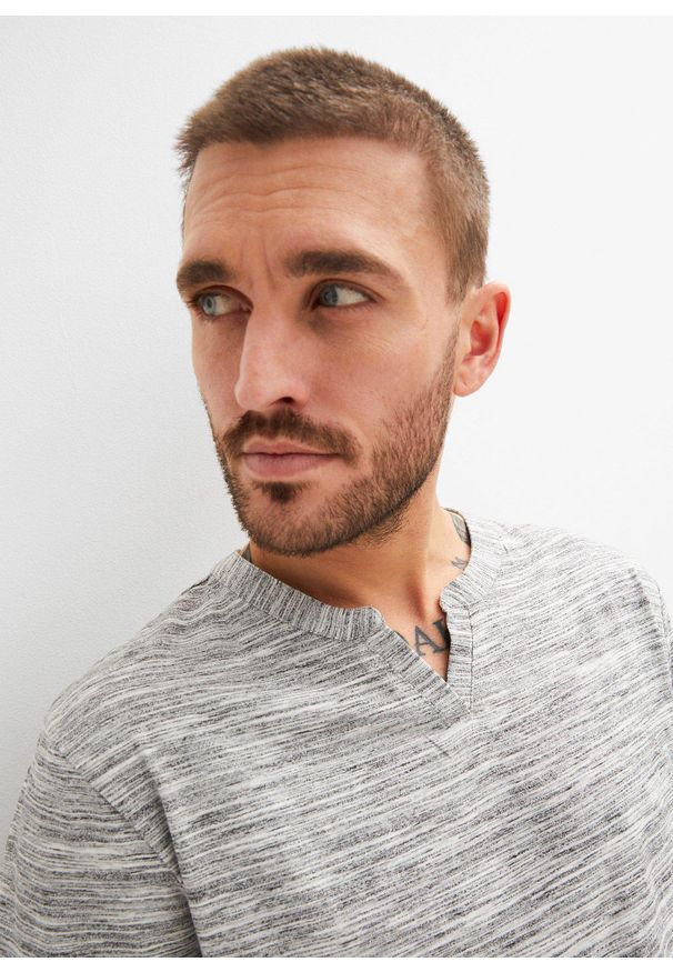 bonprix - T-shirt (2 szt.). Kolor: niebieski. Wzór: melanż