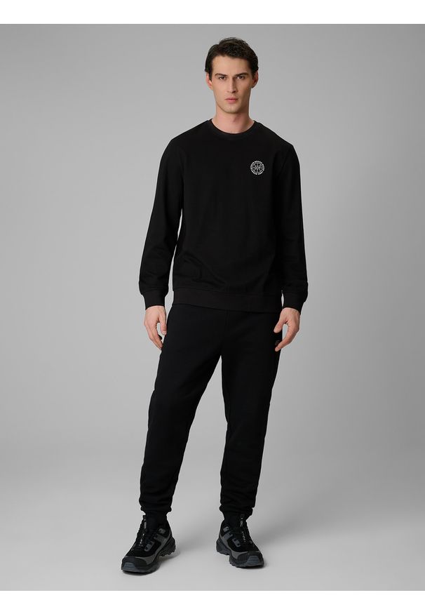 4f - 4F Longsleeve regular gładki męski - czarny XL. Okazja: na co dzień. Kolor: czarny. Materiał: materiał. Długość rękawa: długi rękaw. Wzór: gładki. Styl: casual