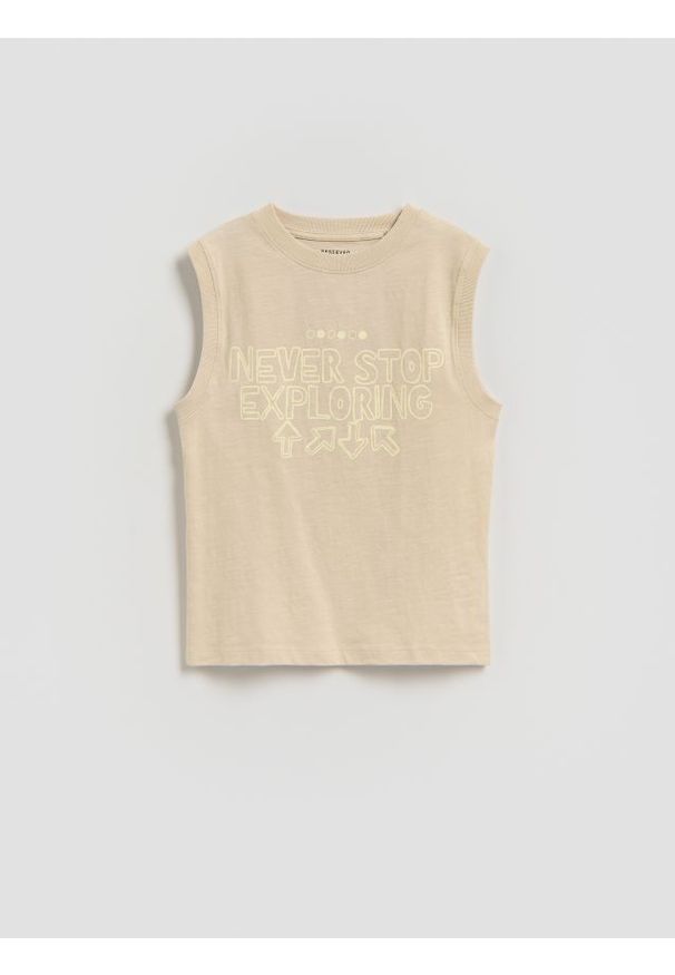 Reserved - Bawełniany t-shirt bez rękawów - beżowy. Kolor: beżowy. Materiał: bawełna. Długość rękawa: bez rękawów
