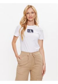Calvin Klein Jeans T-Shirt J20J221631 Biały Regular Fit. Kolor: biały. Materiał: bawełna