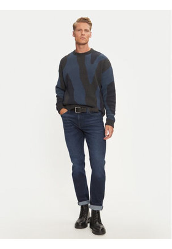 Mustang Sweter Elwood 1015473 Granatowy Regular Fit. Kolor: niebieski. Materiał: bawełna