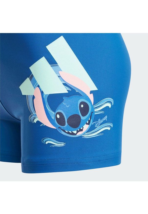 Bokserki Adidas X Disney Lilo And Stitch Swim 1 Inch. Kolor: niebieski. Materiał: materiał. Wzór: motyw z bajki