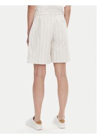 Adidas - adidas Bermudy Pinstripe JC7684 Biały Loose Fit. Kolor: biały. Materiał: bawełna