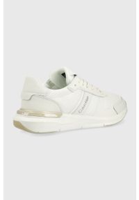 Calvin Klein sneakersy kolor biały. Zapięcie: sznurówki. Kolor: biały. Materiał: skóra, guma. Obcas: na platformie
