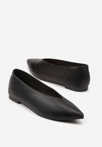 Renee - Czarne Balerinki Vices z Wkładką ze Skóry Naturalnej w Klasycznym Stylu Nalivee. Okazja: na co dzień. Kolor: czarny. Materiał: skóra. Styl: klasyczny #4