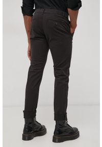 Tom Tailor Spodnie męskie kolor czarny dopasowane. Kolor: czarny. Materiał: tkanina, bawełna. Wzór: gładki #4