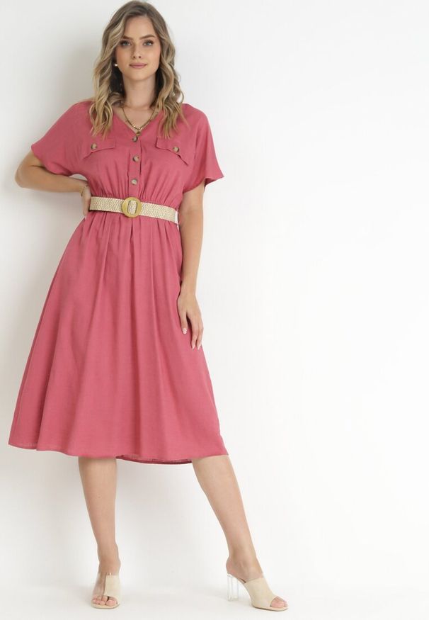 Born2be - Ciemnoróżowa Bawełniana Sukienka Midi z Gumką w Pasie i Paskiem z Klamerką Daylia. Kolor: różowy. Materiał: bawełna. Sezon: wiosna, lato. Długość: midi