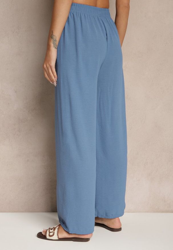 Renee - Granatowe Szerokie Spodnie Bailesa. Kolor: niebieski. Materiał: tkanina. Wzór: gładki