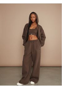Reebok Spodnie dresowe Reebok X Ewa Chodakowska RK25306CCW Brązowy Regular Fit. Kolor: brązowy. Materiał: syntetyk #2