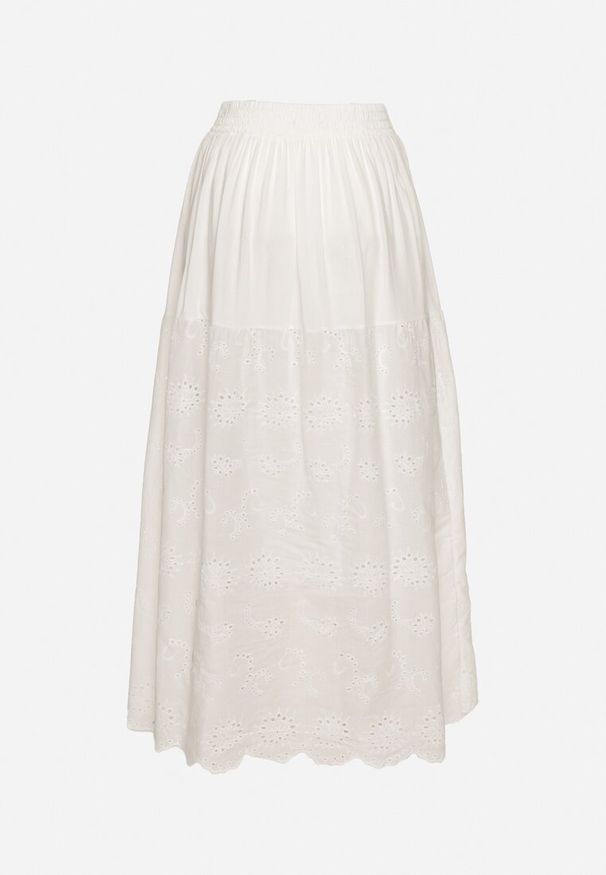 Born2be - Biała Bawełniana Spódnica Ażurowa Rozkloszowana Divora. Okazja: na co dzień. Kolor: biały. Materiał: bawełna. Wzór: ażurowy. Styl: klasyczny, casual, elegancki