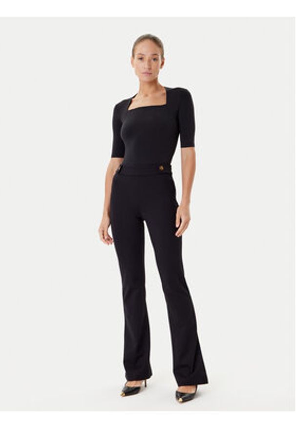 Guess Spodnie materiałowe W5YB0I KCMU2 Czarny Regular Fit. Kolor: czarny. Materiał: syntetyk