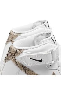 Nike Sneakersy Air Force 1 '07 Mid DD9625 101 Biały. Kolor: biały. Materiał: skóra. Model: Nike Air Force #4