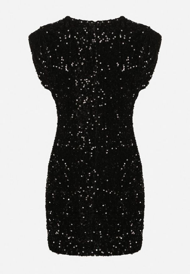 Born2be - Czarna Cekinowa Dopasowana Sukienka Elegancka z Usztywnioną Linią Ramion Korimi. Kolor: czarny. Styl: elegancki