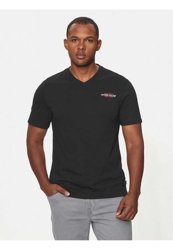 Guess Jeans T-Shirt M4YI50 K8HM0 Czarny Slim Fit. Kolor: czarny. Materiał: bawełna