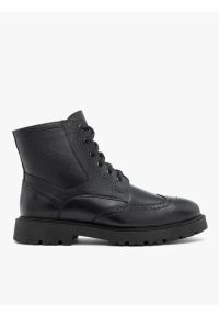 Ryłko - Czarne skórzane trzewiki z perforacjami. Zapięcie: zamek. Kolor: czarny. Materiał: skóra. Szerokość cholewki: normalna. Styl: street, klasyczny #1