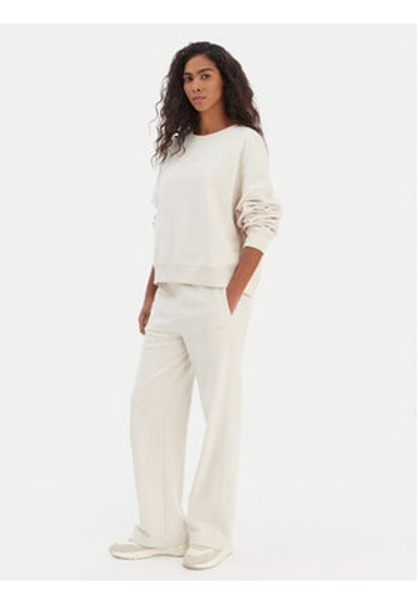 BOSS Spodnie dresowe C-Endless 50554685 Écru Relaxed Fit. Materiał: bawełna