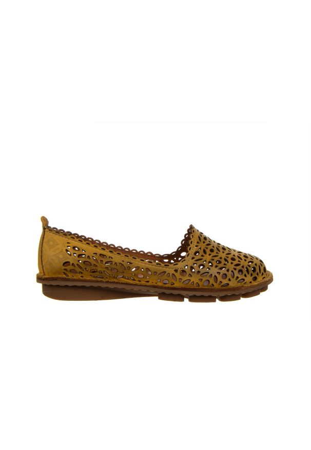 Półbuty Bayla-161 174 4101 1 Noce 161510, Żółty, Skóra naturalna - 38. Kolor: żółty. Materiał: skóra. Szerokość cholewki: normalna. Wzór: ażurowy. Sezon: lato. Obcas: na obcasie. Wysokość obcasa: średni