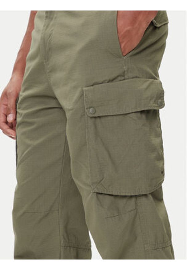 Napapijri Spodnie materiałowe M-Tures NP0A88SW Zielony Regular Fit. Kolor: zielony. Materiał: bawełna