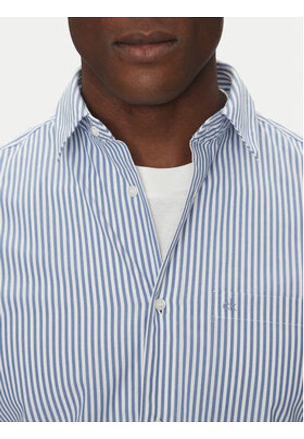 Calvin Klein Koszula Poplin Stripe L/S Shirt K10K114445 Niebieski Regular Fit. Kolor: niebieski. Materiał: bawełna
