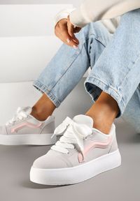 Renee - Szare Sneakersy na Platformie z Geometrycznym Wzorem Kornelna. Okazja: na co dzień. Kolor: szary. Materiał: jeans. Wzór: geometria. Obcas: na platformie