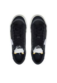 Nike Sneakersy Blazer Low '77 Jumbo FD9858 001 Czarny. Kolor: czarny. Materiał: skóra
