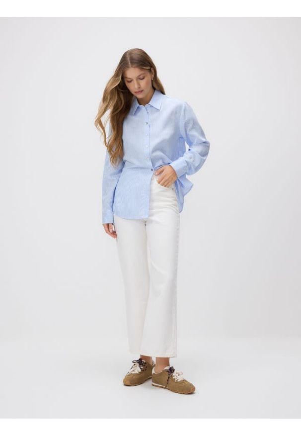 Reserved - Koszula z wiskozą - jasnoniebieski. Kolor: niebieski. Materiał: wiskoza