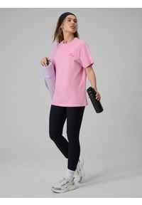 4f - 4F T-shirt loose z nadrukiem damski - różowy L. Okazja: na co dzień, do domu. Kolor: różowy. Materiał: skóra, dzianina, bawełna, materiał. Wzór: nadruk. Styl: casual #2