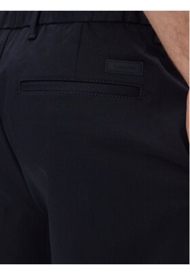 Calvin Klein Szorty materiałowe Sateen K10K112831 Granatowy Regular Fit. Kolor: niebieski. Materiał: bawełna