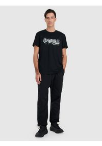 4f - 4F T-shirt regular z nadrukiem męski - czarny XXL. Kolor: czarny. Materiał: skóra, materiał. Wzór: nadruk