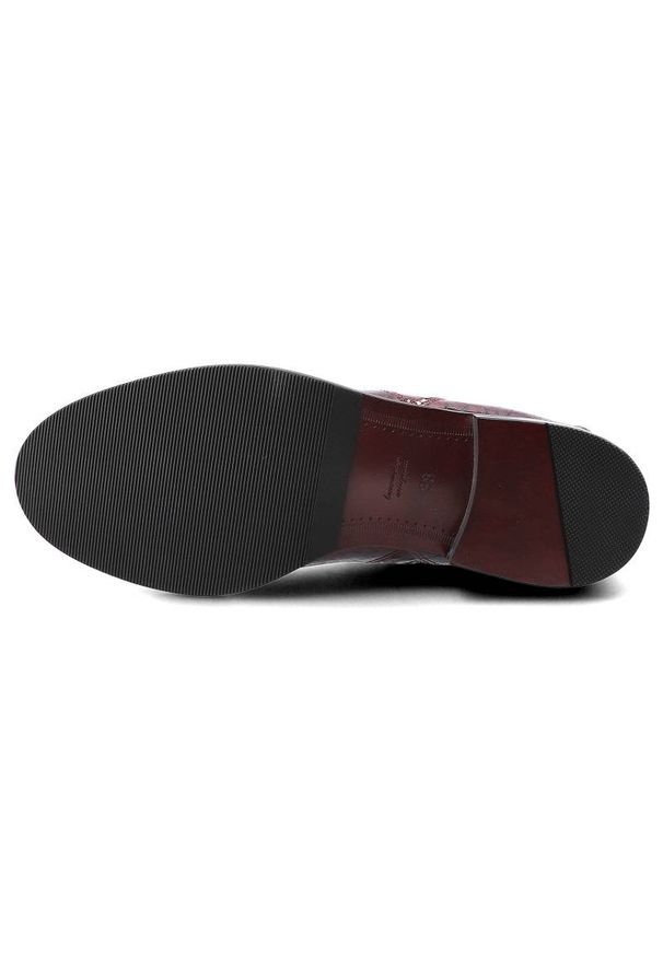 Bordowe Botki Dwunasty Shoes Damskie Stylowe Buty. Okazja: na co dzień. Kolor: czerwony. Szerokość cholewki: normalna. Wzór: nadruk, motyw zwierzęcy. Materiał: materiał, skóra, lakier. Sezon: jesień. Obcas: na obcasie. Styl: elegancki. Wysokość obcasa: niski