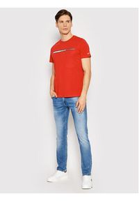 Tommy Jeans T-Shirt Essential Flag DM0DM13509 Czerwony Regular Fit. Kolor: czerwony. Materiał: bawełna #2