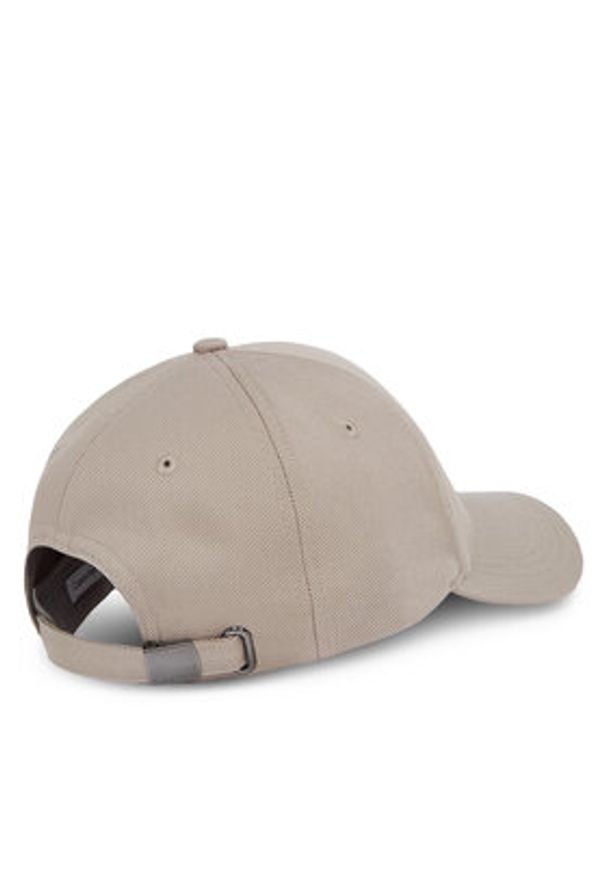 Calvin Klein Czapka z daszkiem Bombed Metal K50K512349 Beżowy. Kolor: beżowy. Materiał: materiał, bawełna