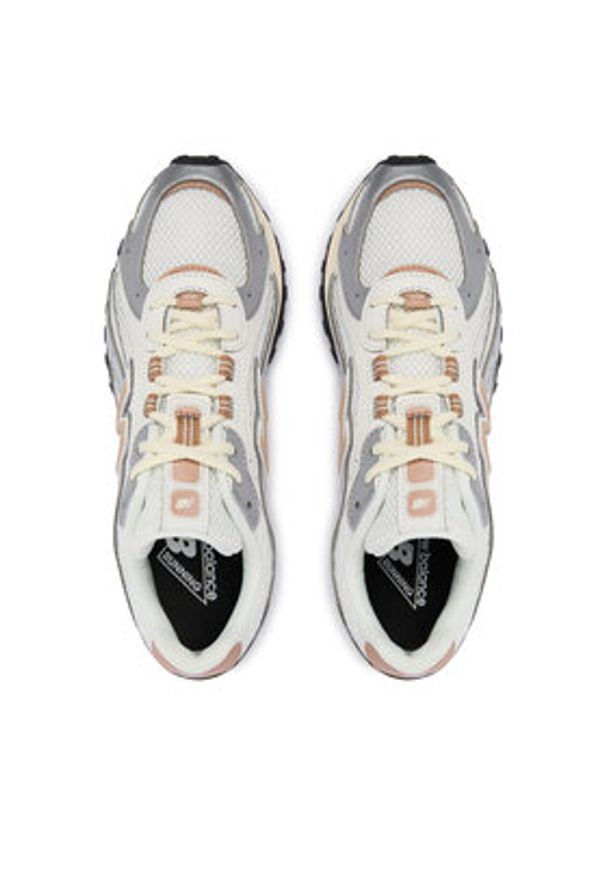 New Balance Sneakersy U204LSWA Srebrny. Kolor: srebrny. Materiał: materiał