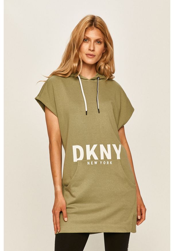 DKNY - Dkny - Bluza. Typ kołnierza: kaptur. Kolor: oliwkowy. Materiał: bawełna, materiał, dzianina, elastan, poliester. Wzór: nadruk