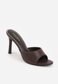 Renee - Brązowe Klapki z Wyciętą Cholewką Glyserris. Okazja: na imprezę, na co dzień. Kolor: brązowy. Materiał: skóra. Styl: casual, elegancki #5