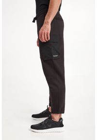 Spodnie dresowe Armani Exchange. Materiał: dresówka. Wzór: nadruk #5
