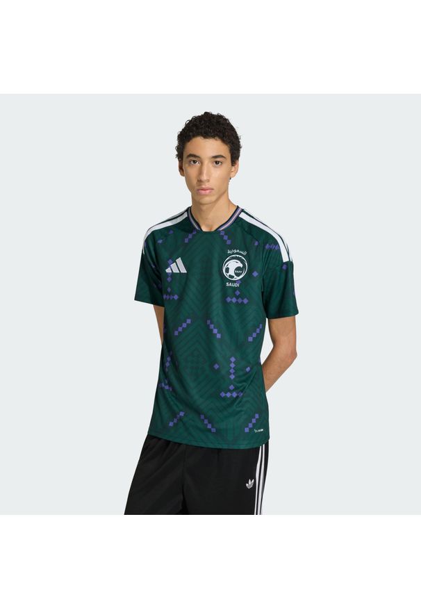 Adidas - Koszulka podstawowa Saudi Arabia 26. Kolor: biały, niebieski, wielokolorowy. Technologia: ClimaCool (Adidas). Sport: piłka nożna