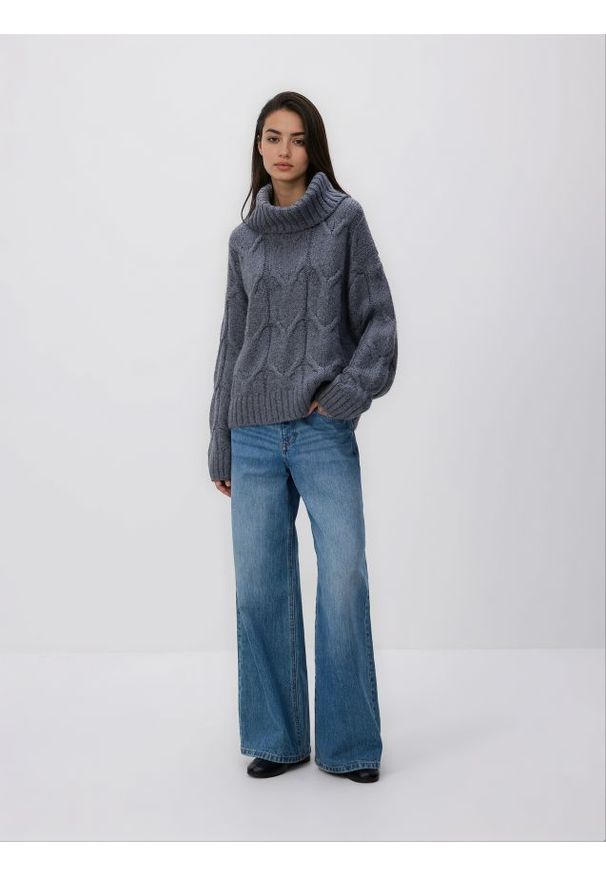 Reserved - Golf z domieszką wełny - szary. Typ kołnierza: golf. Kolor: szary. Materiał: wełna