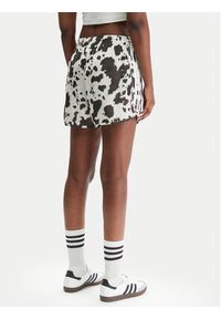 Adidas - adidas Szorty sportowe Satin KA2674 Brązowy Loose Fit. Kolor: brązowy. Materiał: syntetyk #8