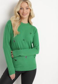 Born2be - Zielony Sweter z Kaszmirem i Naszywkami w Serca Juviena. Kolor: zielony. Materiał: kaszmir. Wzór: aplikacja #2