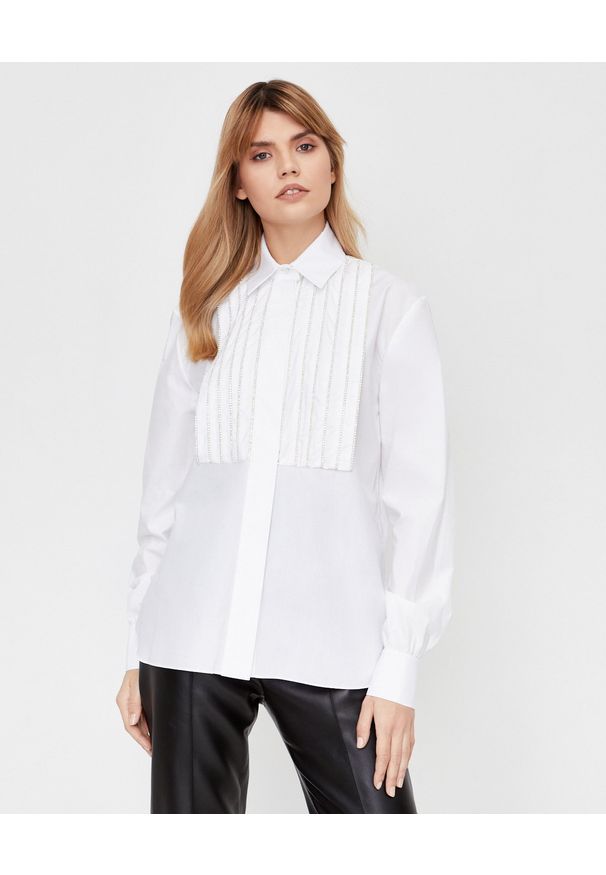 ALEXANDRE VAUTHIER - Biała koszula z kryształowymi zdobieniami. Kolor: biały. Materiał: bawełna. Długość rękawa: długi rękaw. Długość: długie. Wzór: aplikacja. Styl: klasyczny, elegancki