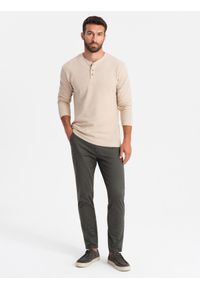 Ombre Clothing - Jednolite męskie spodnie chino REGULAR FIT – khaki V3 OM-PACP-0183 - XXL. Okazja: do pracy. Kolor: brązowy. Materiał: elastan, materiał, poliester, bawełna. Wzór: jednolity. Styl: elegancki, klasyczny #3